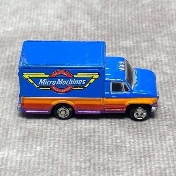 Micro Machines Galoob 1997  Delivery Truck Toy Blue/Orange Collectible - Picture 1 of 7